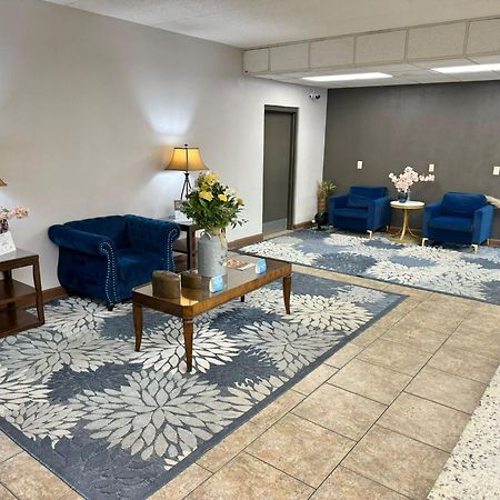 Days Inn By Wyndham Statesboro Esterno foto