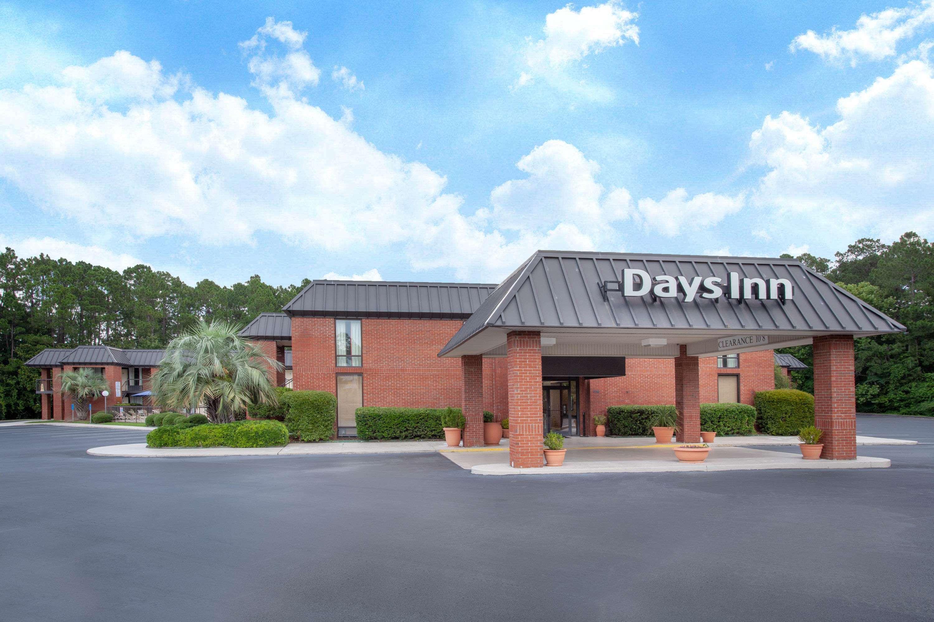Days Inn By Wyndham Statesboro Esterno foto